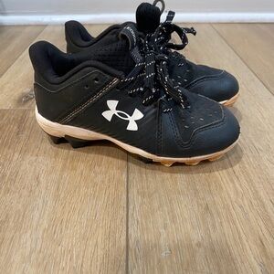 Under Armour Kids Black Baseball Cleats- Size 11 Toddler